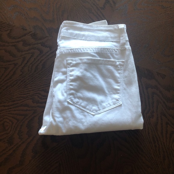 Jeans - Picture 1 of 3